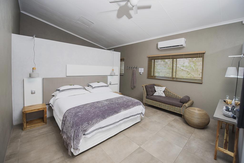 ホテル Birds Babble Self Catering ネルスプロイト エクステリア 写真