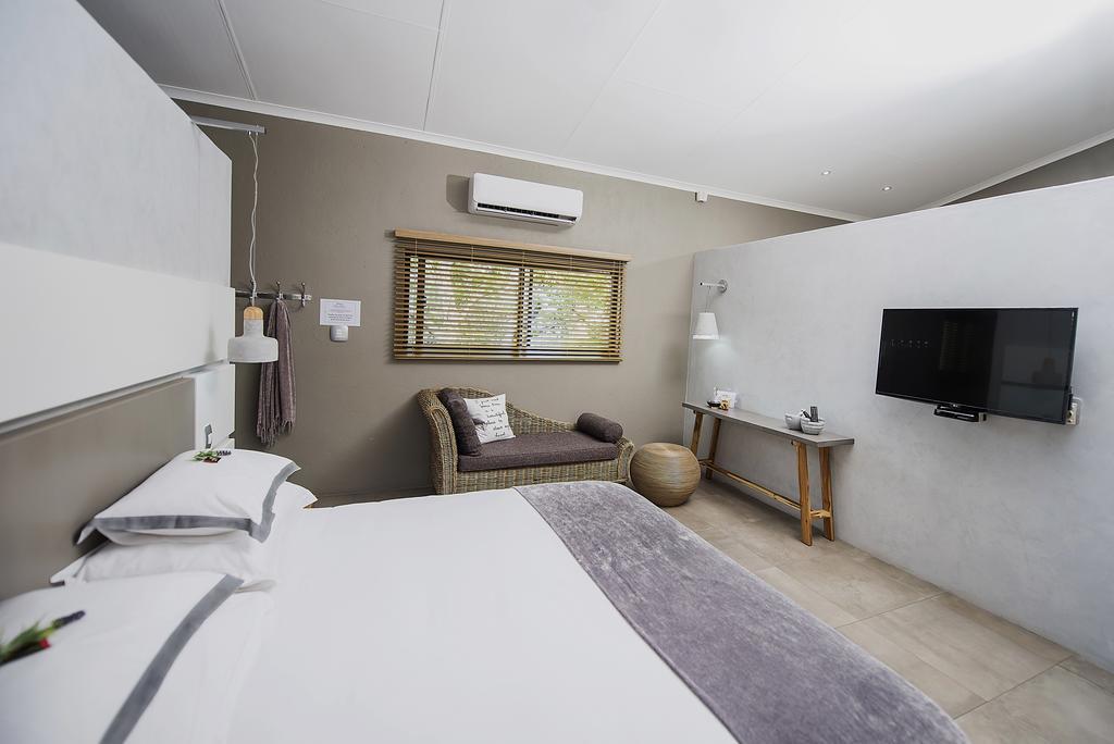 ホテル Birds Babble Self Catering ネルスプロイト エクステリア 写真